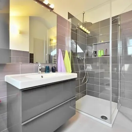 Apartment Stunning View In Jelsa, Hvar