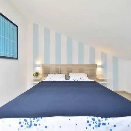 Stunning View In Jelsa, Hvar Apartment *