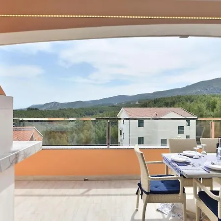 Stunning View In Jelsa, Hvar *