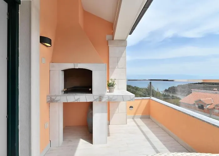 Stunning View In Jelsa, Hvar شقة ييلسا